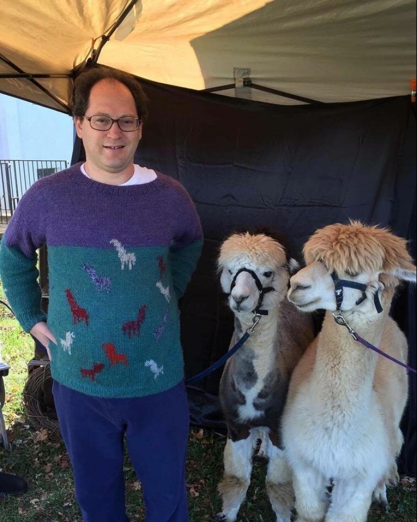 Turismo cálido: un americano teje suéteres con vistas Turismo cálido: un americano teje suéteres con vistas