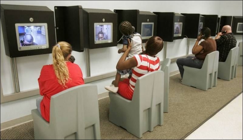 "Una hora de alegría, presos": donde tienen lugar las citas de los presos "Una hora de alegría, presos": donde tienen lugar las citas de los presos