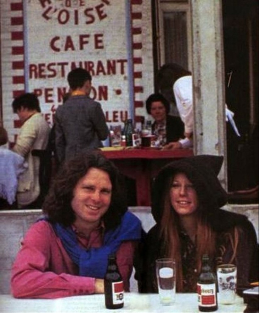 Under the gaze of death: 13 recent photos of celebrities Under the gaze of death: 13 recent photos of celebrities