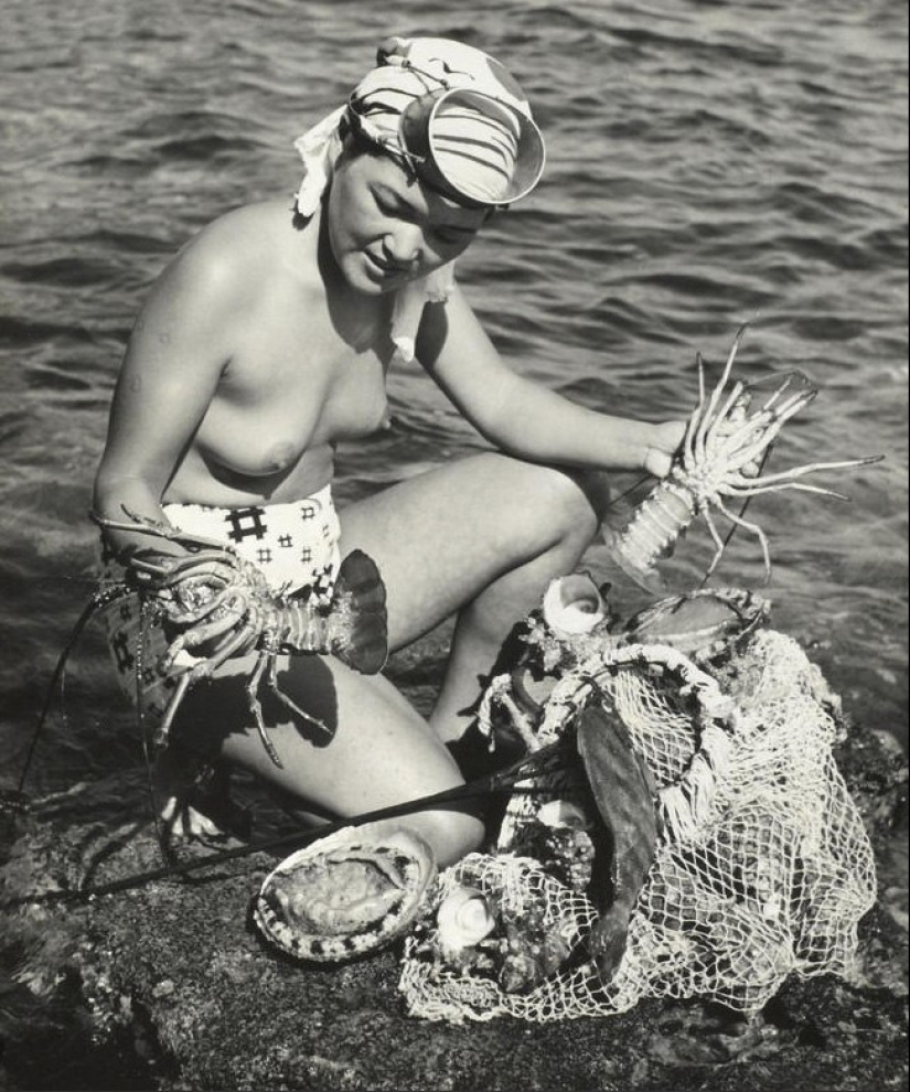 Unique erotic project "Women of the Sea" by Japanese photographer Iwase Yoshiyuki Unique erotic project "Women of the Sea" by Japanese photographer Iwase Yoshiyuki