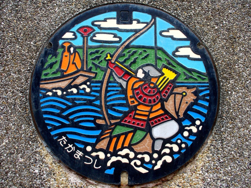 Unusual street art: manholes from Japan