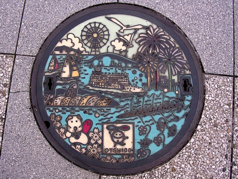 Unusual street art: manholes from Japan
