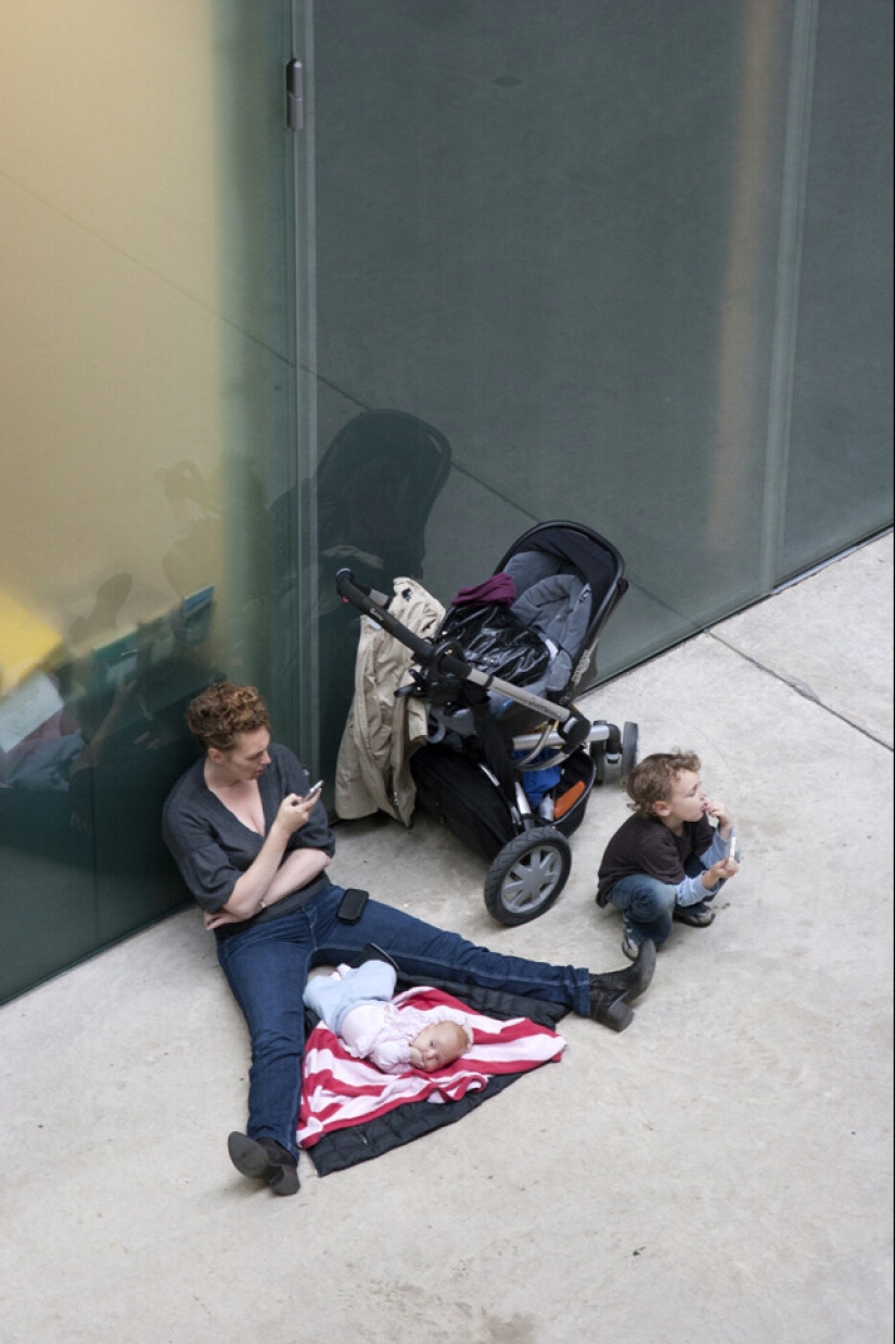 &quot;Visual Diary&quot; by Street Photographer David Gibson