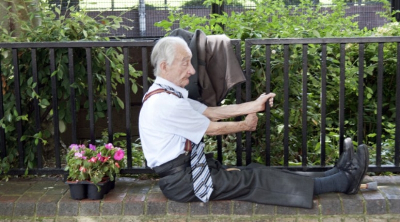 &quot;Visual Diary&quot; by Street Photographer David Gibson