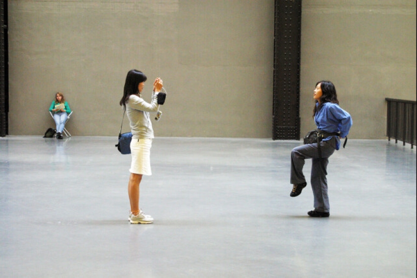 &quot;Visual Diary&quot; by Street Photographer David Gibson