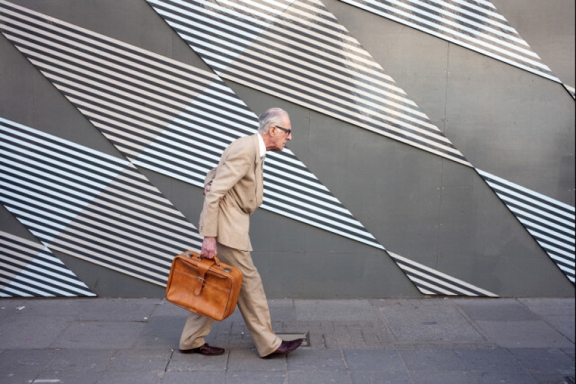&quot;Visual Diary&quot; by Street Photographer David Gibson