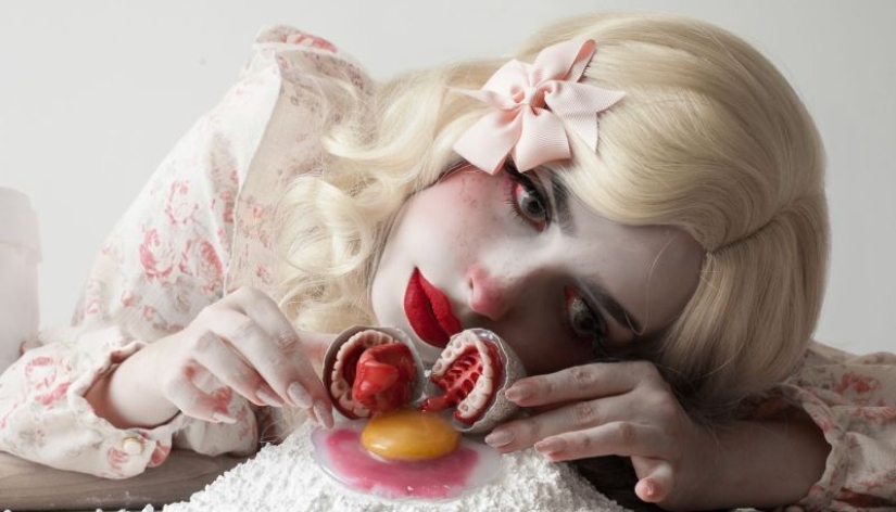 Visual tales of surrealist photographer Giulia Grillo Visual tales of surrealist photographer Giulia Grillo