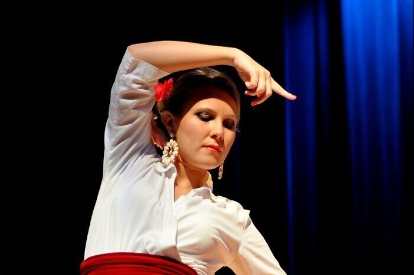 "Vodka, oso, tosca": en Reddit, llaman a su país con pistas "Vodka, oso, tosca": en Reddit, llaman a su país con pistas