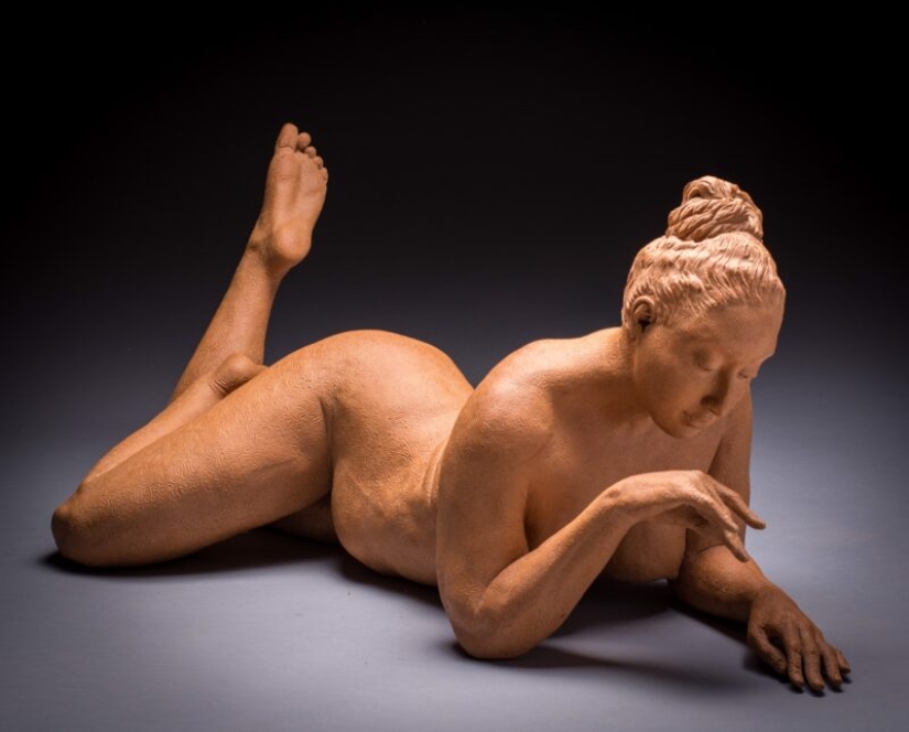 Walking through the fields of Imagination: Amazing sculptures by Colin and Christine Poole Walking through the fields of Imagination: Amazing sculptures by Colin and Christine Poole