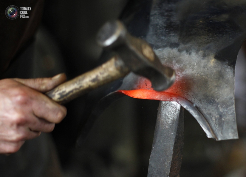 Weapons for the Vatican Weapons for the Vatican