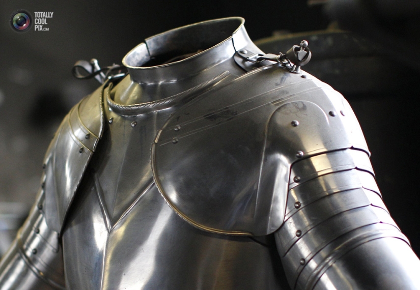 Weapons for the Vatican Weapons for the Vatican