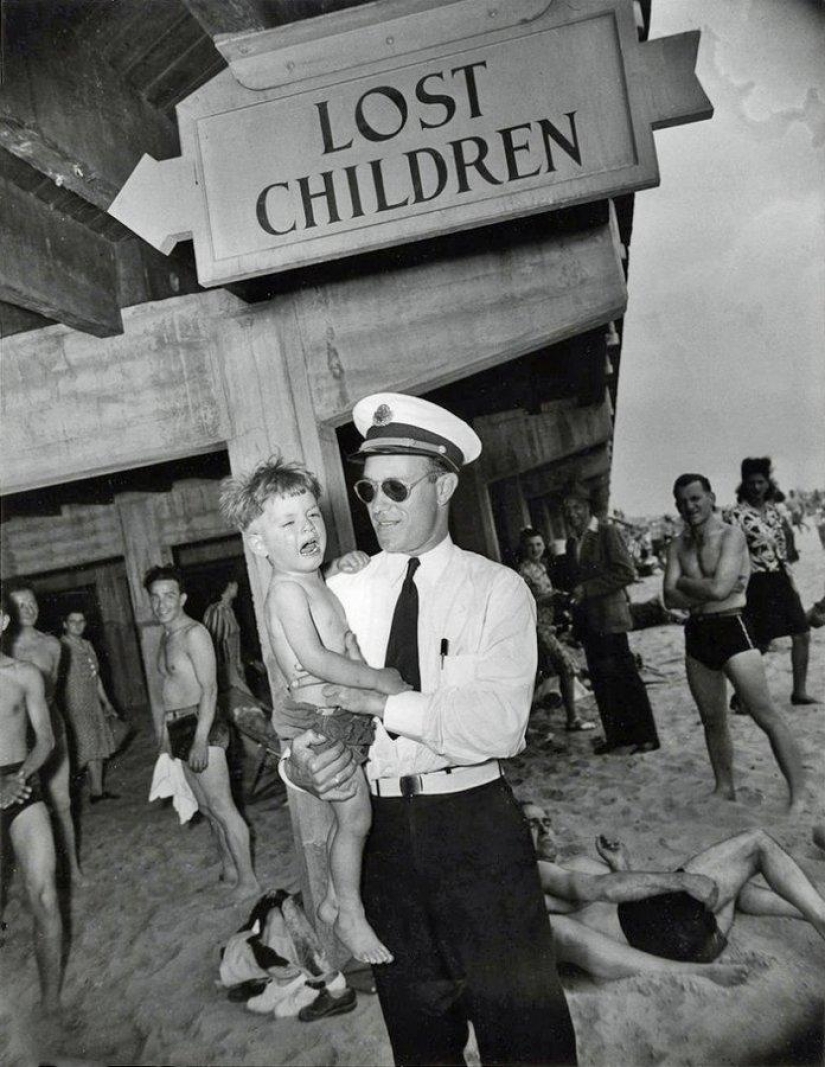 Weegee es un fotógrafo inquieto que ha estado en todas partes y en todas partes Weegee es un fotógrafo inquieto que ha estado en todas partes y en todas partes