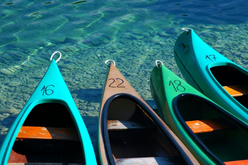 Weightlessness on the water Weightlessness on the water