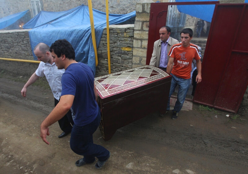 What did a woman need in Russia to get married? What did a woman need in Russia to get married?