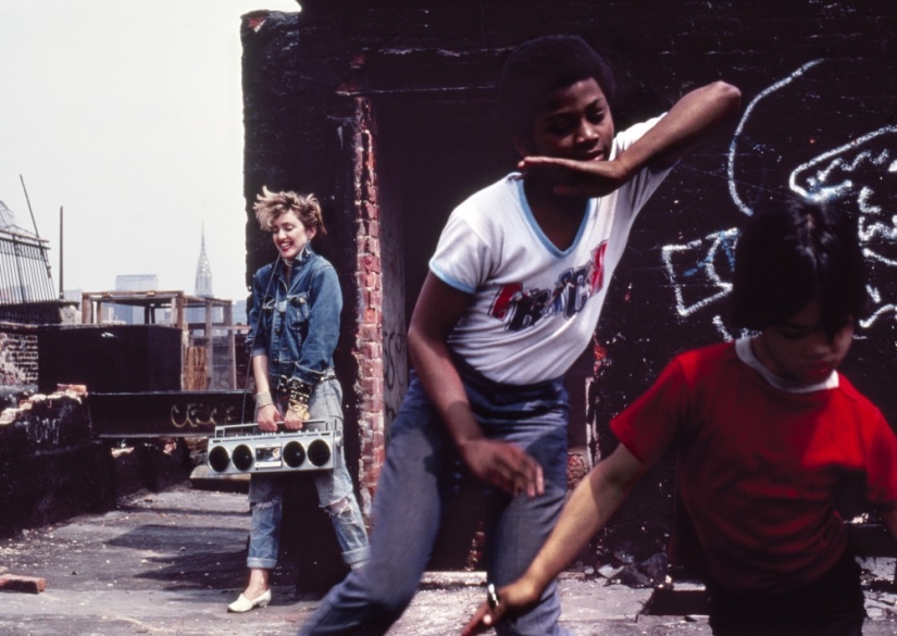 What did Madonna look like when only the neighborhood kids knew her