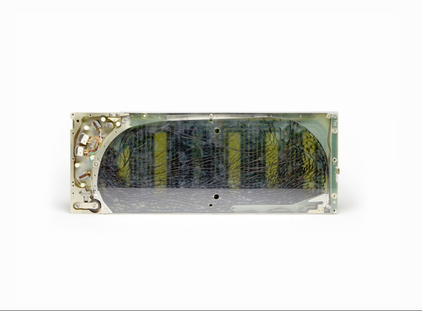 What do black boxes look like?