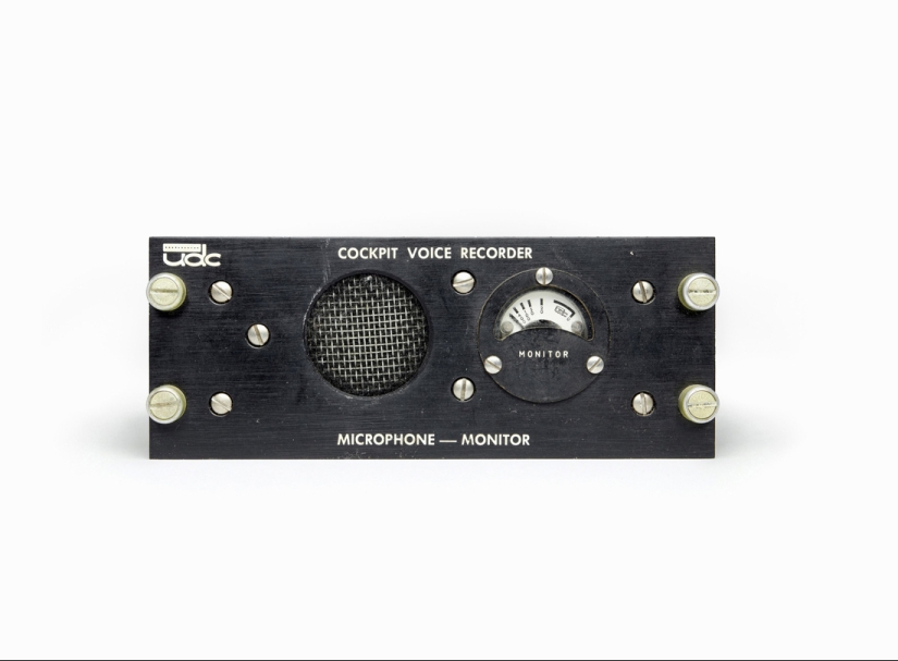 What do black boxes look like?