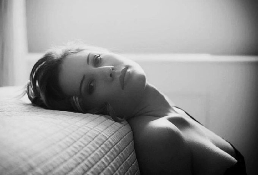 What does a woman want? Men shakes on a mustache! What does a woman want? Men shakes on a mustache!