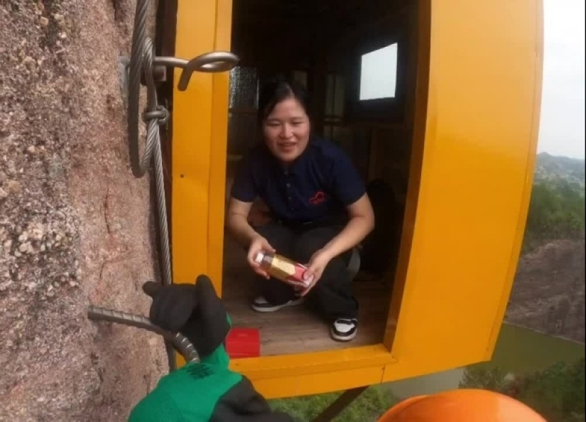 What does the most inconvenient store in the world look like? What does the most inconvenient store in the world look like?