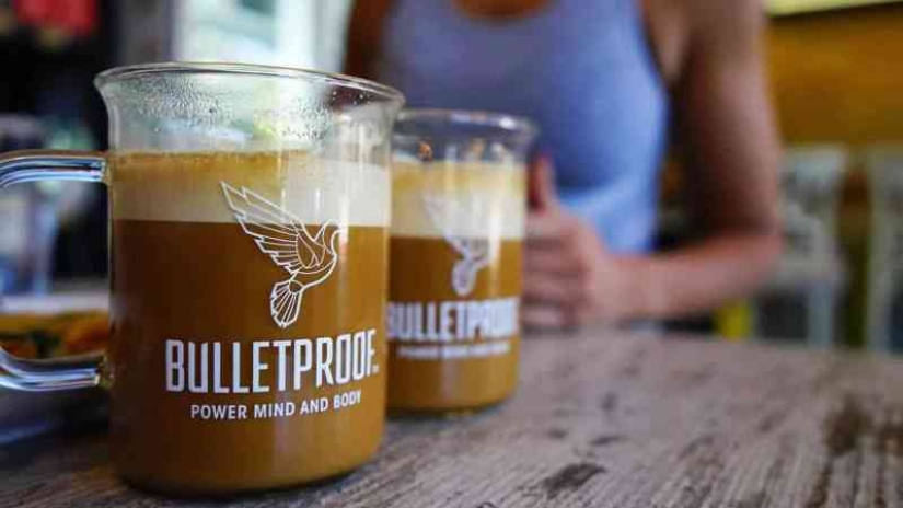 What is bulletproof coffee, why is it drunk, and how is it prepared?