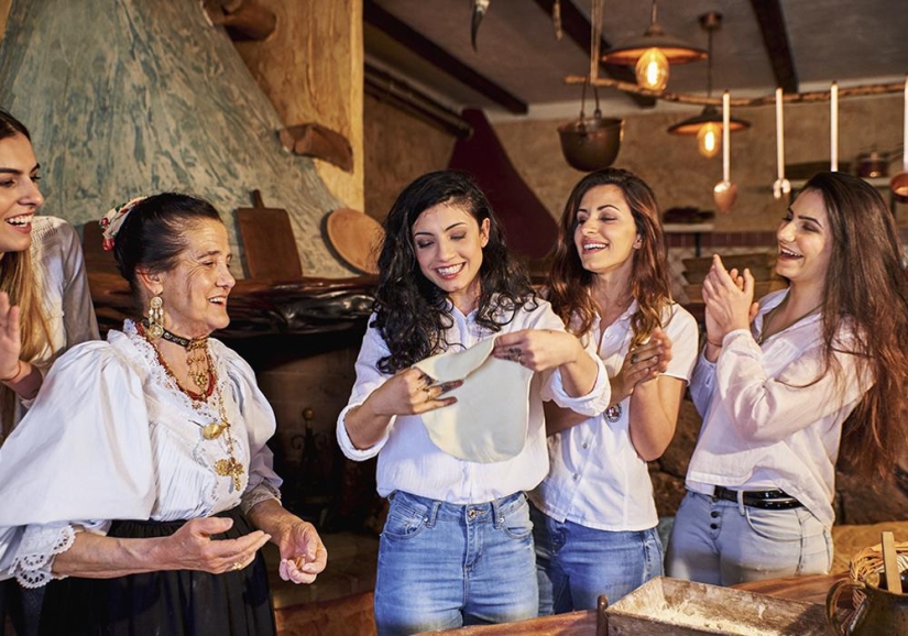 What is the "Blue Zones Effect": Secrets of Long-Livers from the 5 Healthiest Places on the Planet What is the "Blue Zones Effect": Secrets of Long-Livers from the 5 Healthiest Places on the Planet