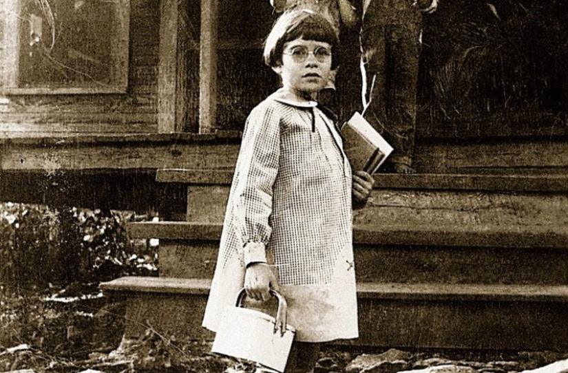 What was the school like 100 years ago What was the school like 100 years ago