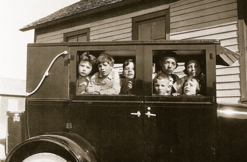 What was the school like 100 years ago What was the school like 100 years ago