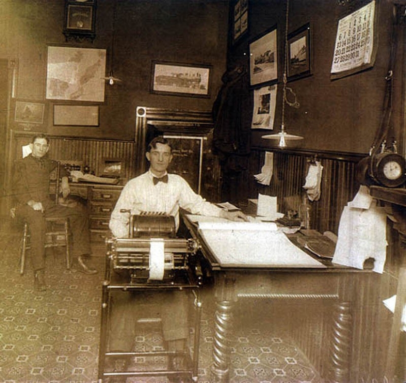 What were the offices like a hundred years ago What were the offices like a hundred years ago