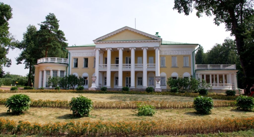 Where did the Russian nobles get their money from, how did they spend it and why were they always in debt Where did the Russian nobles get their money from, how did they spend it and why were they always in debt