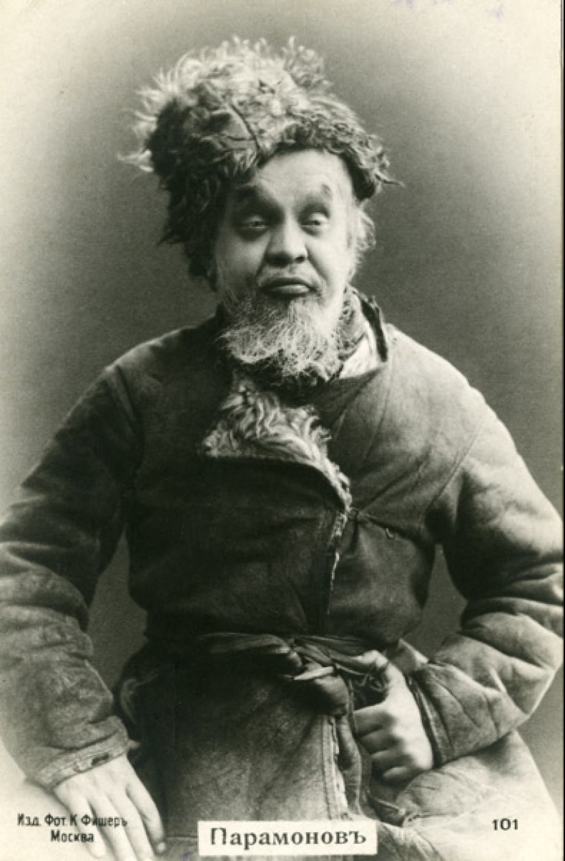 Who are the "bobyli" and why were they treated as second-class people in Russia