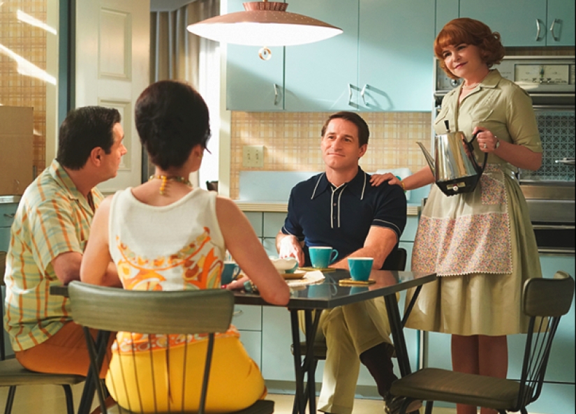 Who are tradwives—“traditional wives”—and why are they loved and hated?