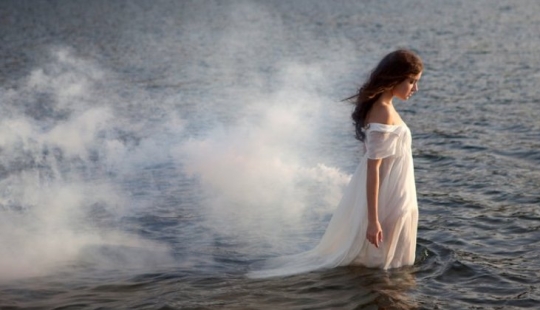 Why in Russia girls sometimes drowned themselves after their wedding night