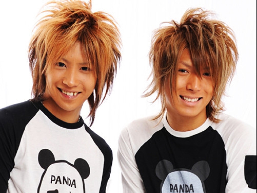 Why Japanese gyaru make their parents cry