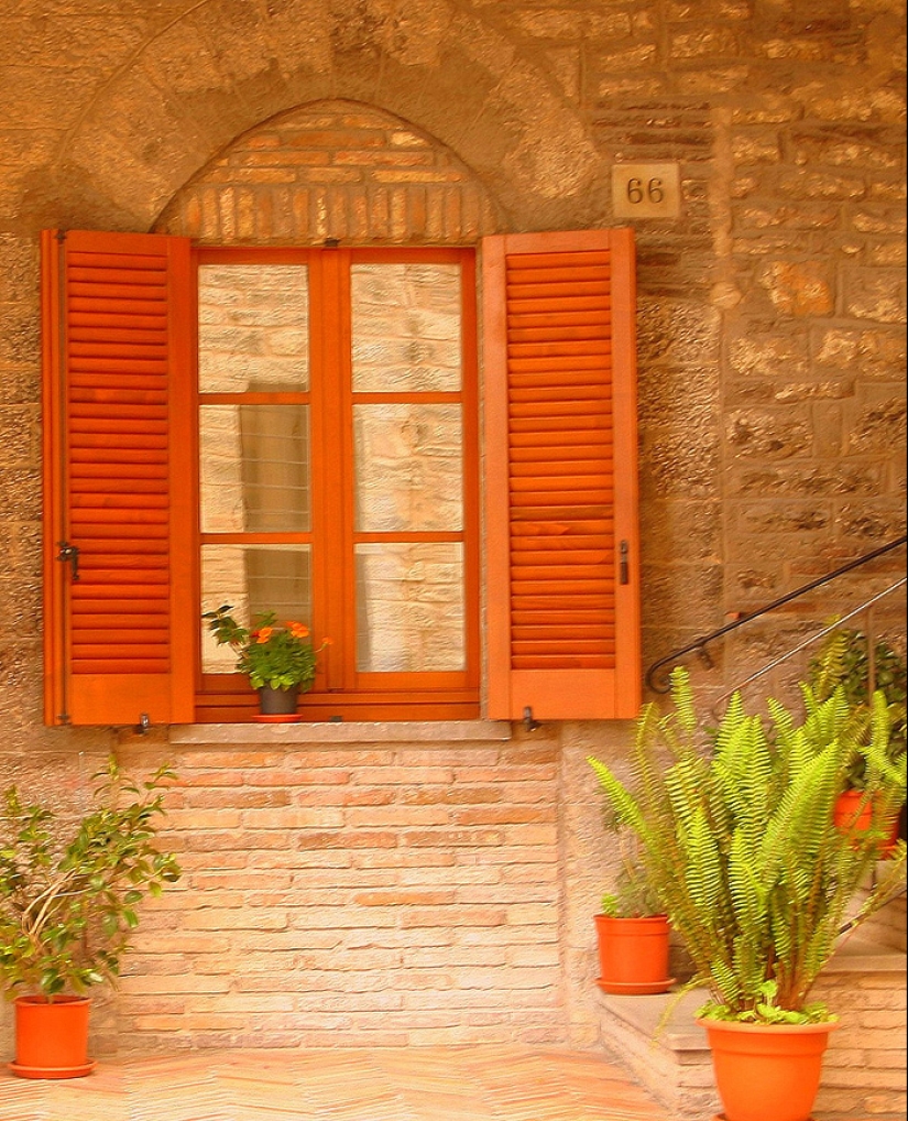 Windows of Italy Windows of Italy