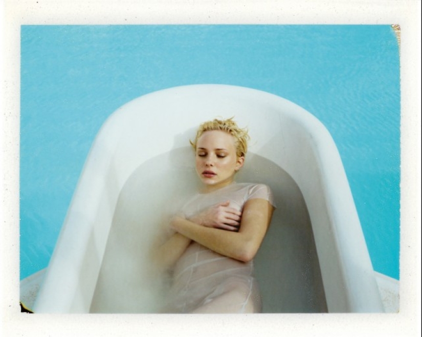 Women in atmospheric polaroids of the 1990s Women in atmospheric polaroids of the 1990s