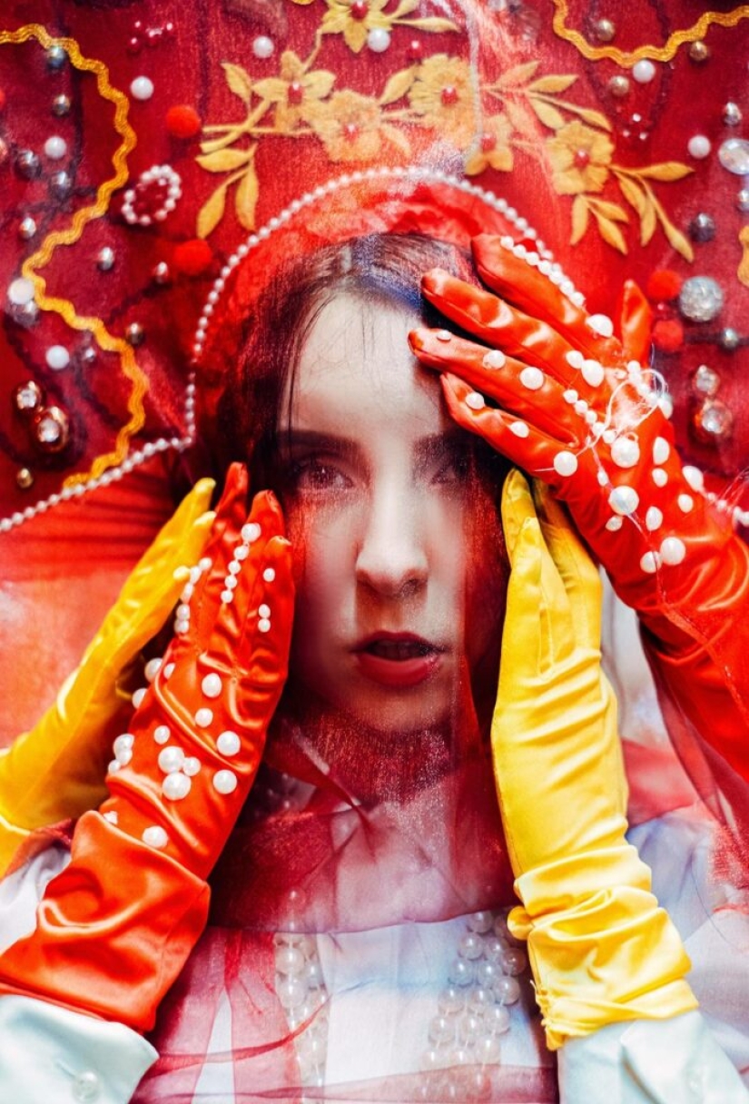 Women in daring portraits by Mark Olefirov Women in daring portraits by Mark Olefirov