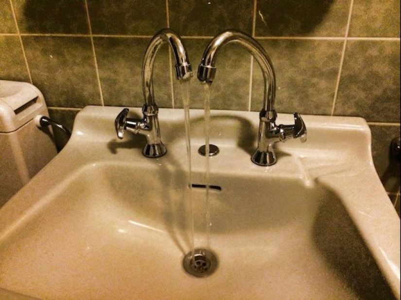 Y así lo hará! 22 fotos de lo que sucede cuando la cabeza no es amiga de las manos Y así lo hará! 22 fotos de lo que sucede cuando la cabeza no es amiga de las manos