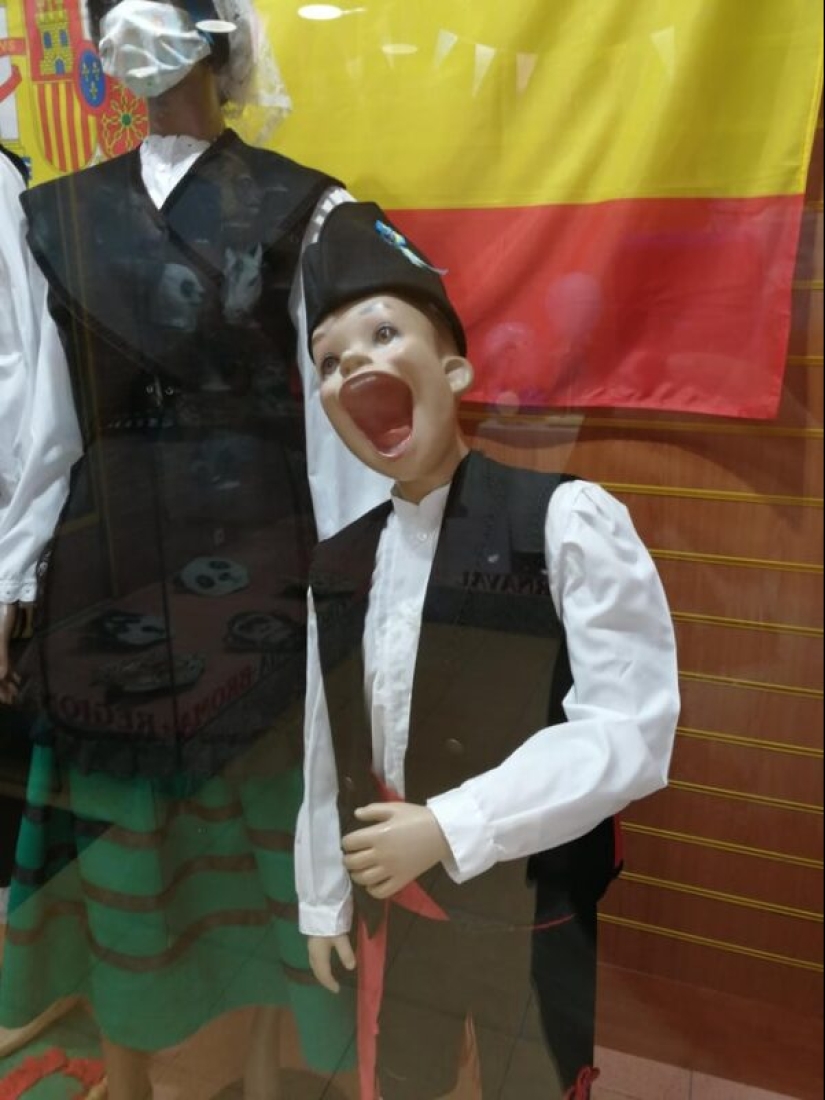 Y así lo hará! 22 fotos de lo que sucede cuando la cabeza no es amiga de las manos Y así lo hará! 22 fotos de lo que sucede cuando la cabeza no es amiga de las manos