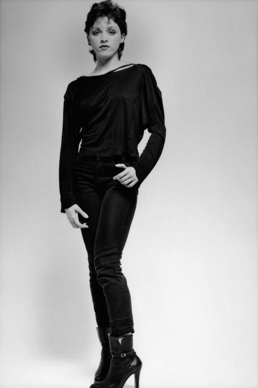 Young and still unknown Madonna with photographs by Michael McDonnell Young and still unknown Madonna with photographs by Michael McDonnell