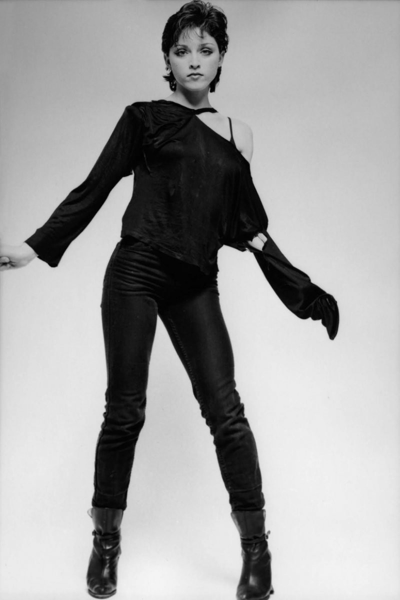 Young and still unknown Madonna with photographs by Michael McDonnell Young and still unknown Madonna with photographs by Michael McDonnell