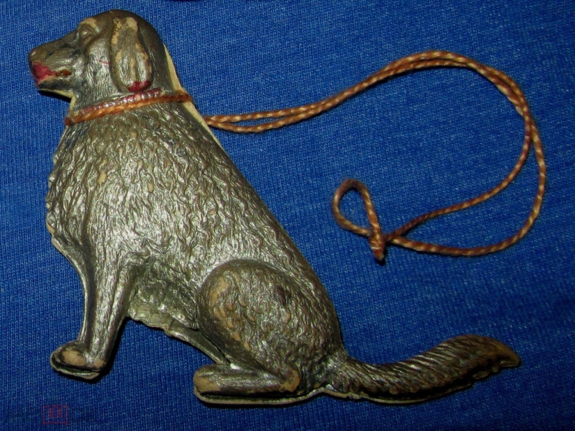 Christmas tree decorations you might throw away, but they're worth a ton of money