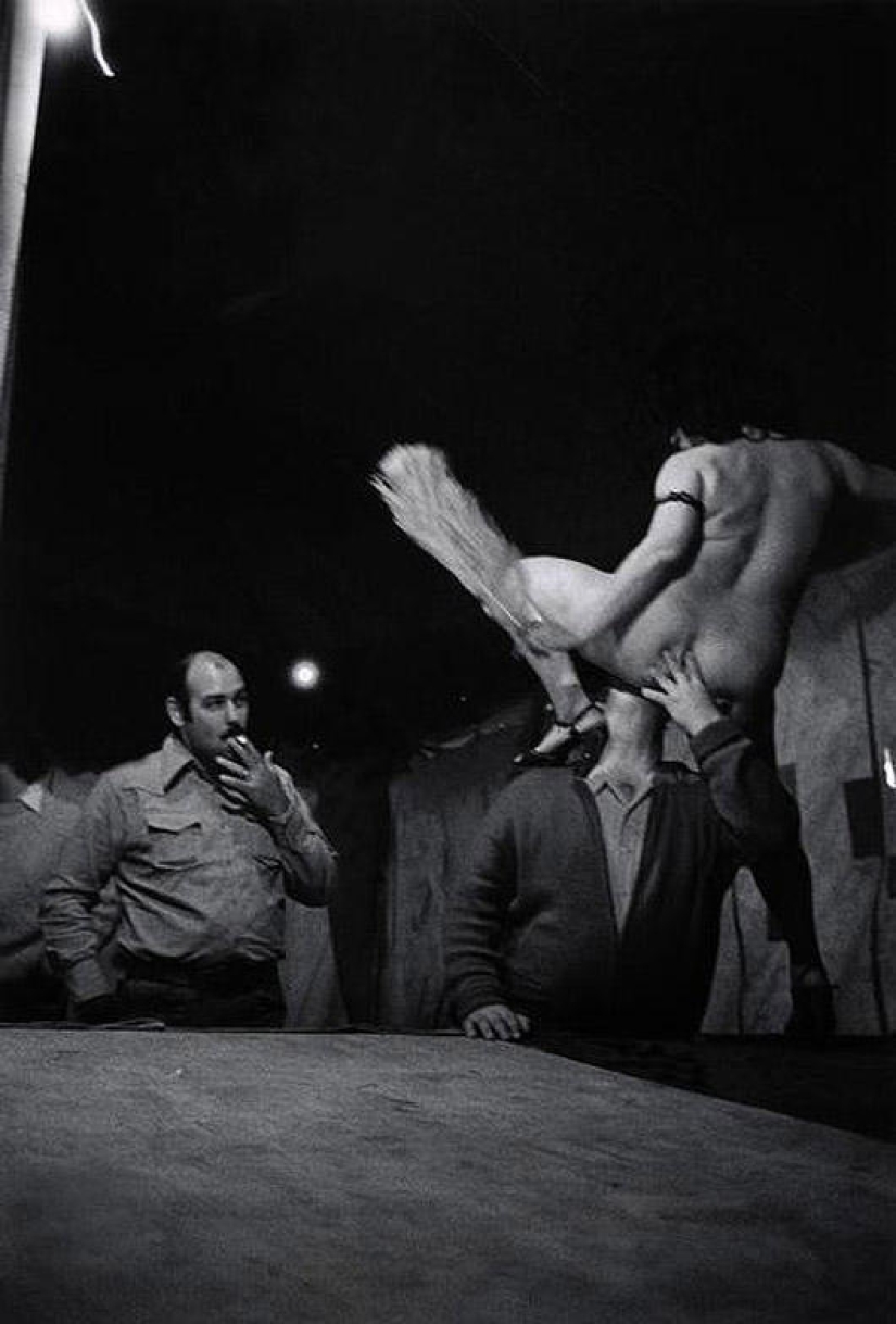 Fairground stripper Fairground stripper