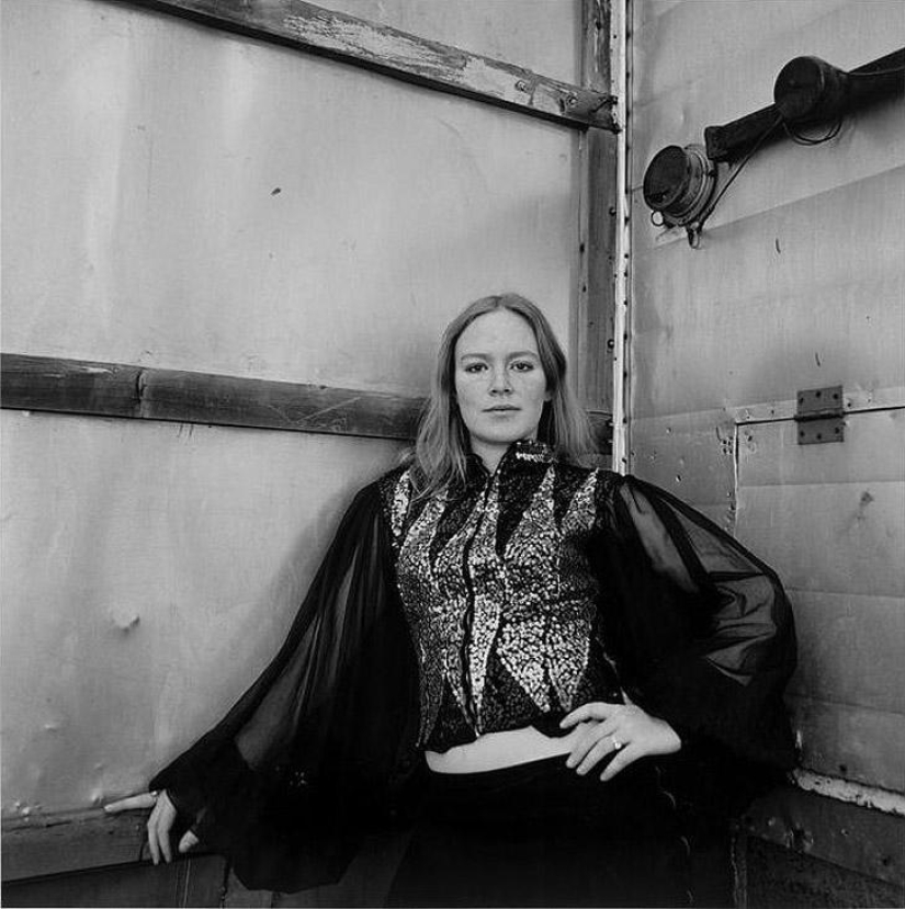 Fairground stripper Fairground stripper