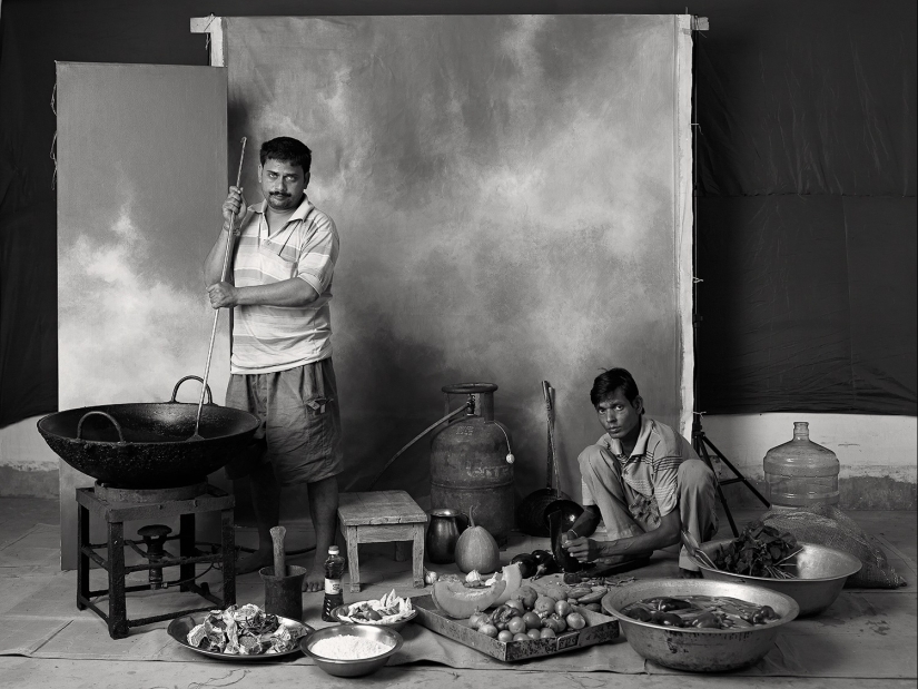 How to earn cleaner ears, a street astrologer and other representatives of vanishing professions in India How to earn cleaner ears, a street astrologer and other representatives of vanishing professions in India